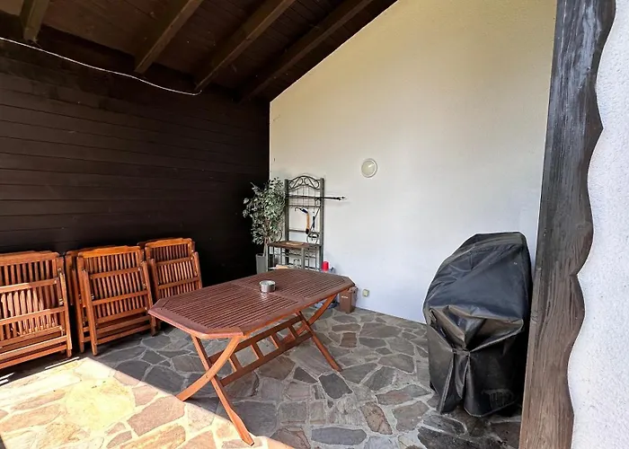 Semmering Guest Haus 度假居 斯坦豪斯阿赛姆瑞