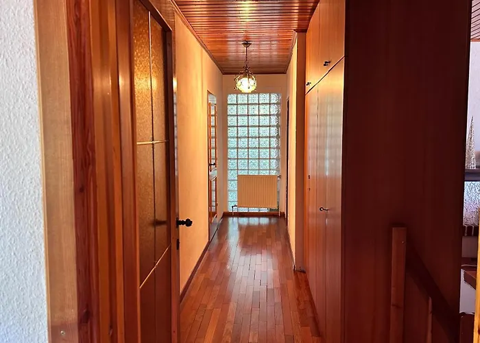 Semmering Guest Haus 度假居 *